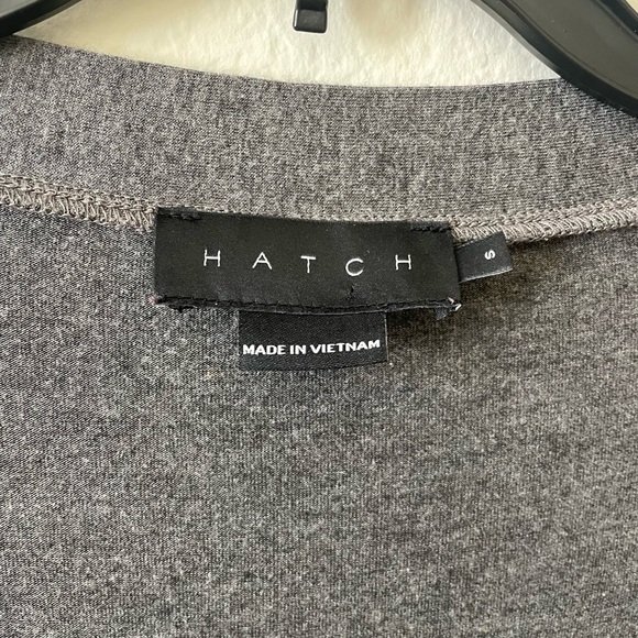 Hatch to hospital box charcoal grey long sleeve soft comfy robe with tie - Picture 5 of 5